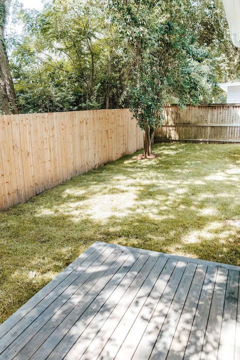 Tiny photo for 1106 Pine Street St, Tallahassee, FL 32303 (MLS # 396777)