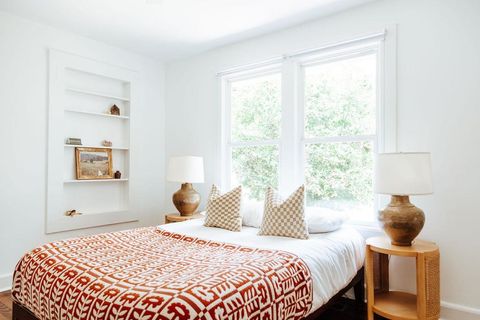 Tiny photo for 1106 Pine Street St, Tallahassee, FL 32303 (MLS # 396777)