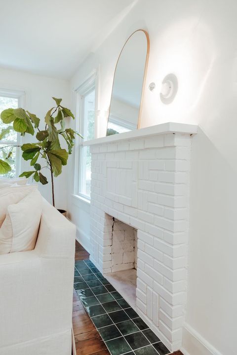 Tiny photo for 1106 Pine Street St, Tallahassee, FL 32303 (MLS # 396777)