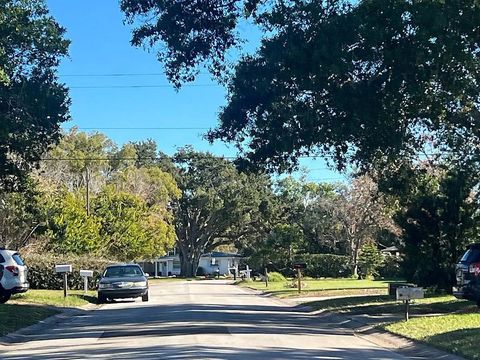 Tiny photo for 728 Marathon Way, Other Florida, FL 32119 (MLS # 394422)