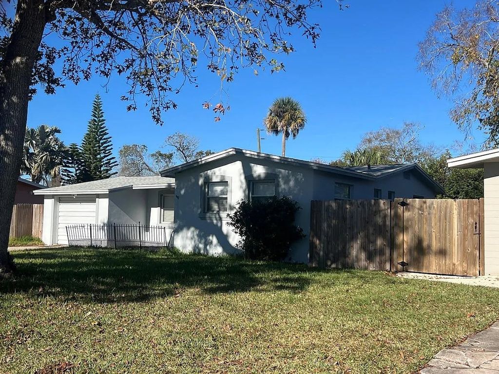 Photo of 728 Marathon Way, Other Florida, FL 32119 (MLS # 394422)