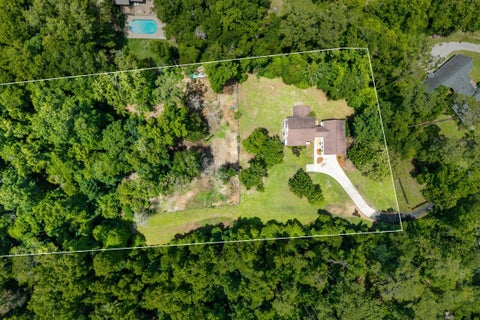 Tiny photo for 3392 Deer Lane Drive, Tallahassee, FL 32312 (MLS # 400307)
