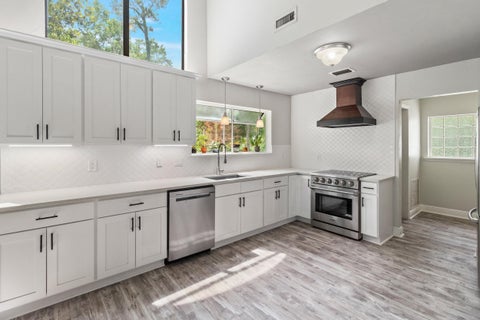 Tiny photo for 3392 Deer Lane Drive, Tallahassee, FL 32312 (MLS # 400307)