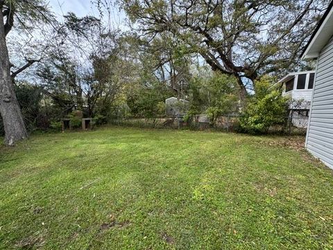 Tiny photo for 1206 ABRAHAM Street, Tallahassee, FL 32304 (MLS # 400264)
