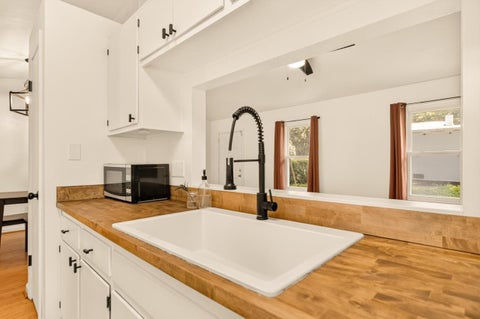 Tiny photo for 230 Whetherbine Way #A, Tallahassee, FL 32301 (MLS # 402895)