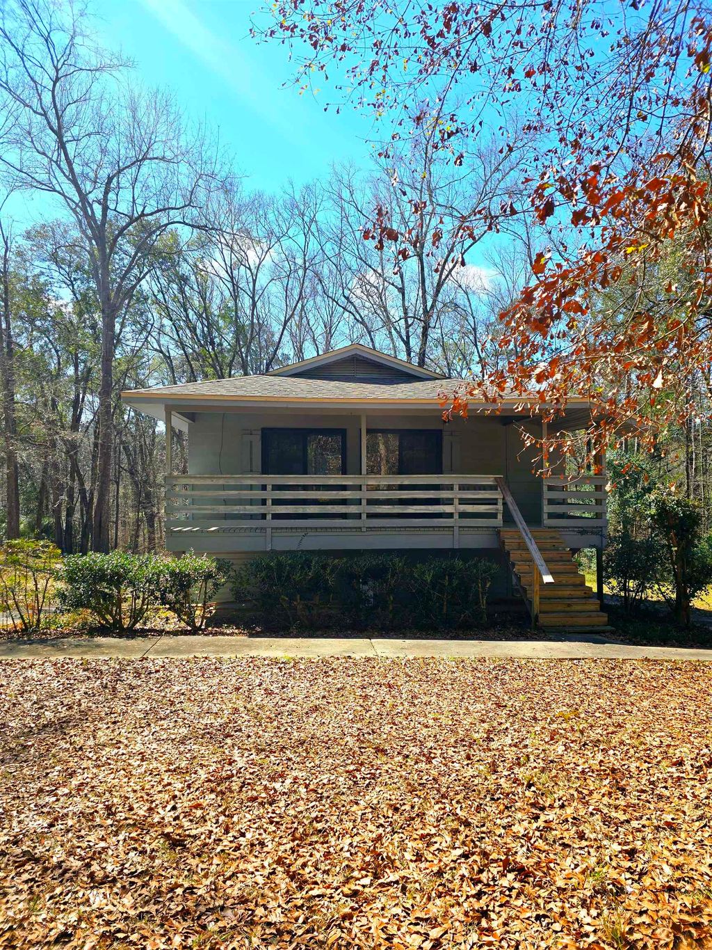 Photo of 370 Mathis Drive, Havana, FL 32333 (MLS # 390506)