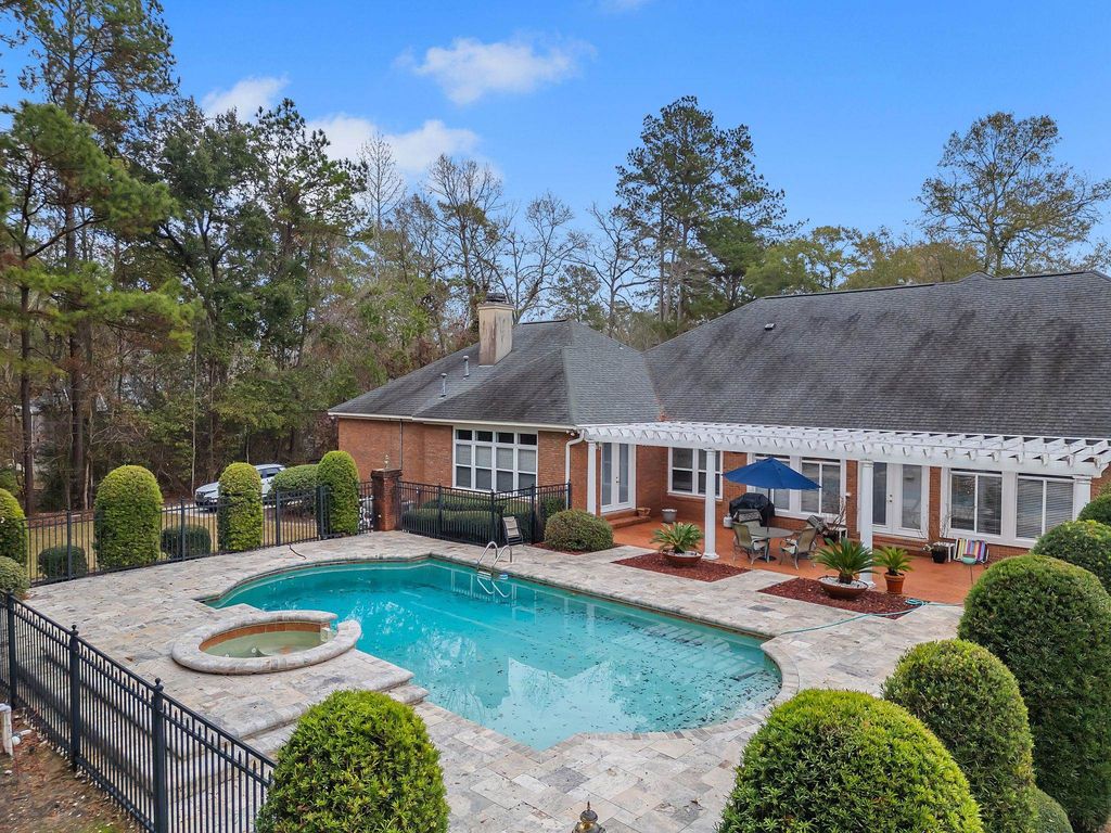 Photo of 2142 W GOLDEN EAGLE Drive, Tallahassee, FL 32312 (MLS # 395025)