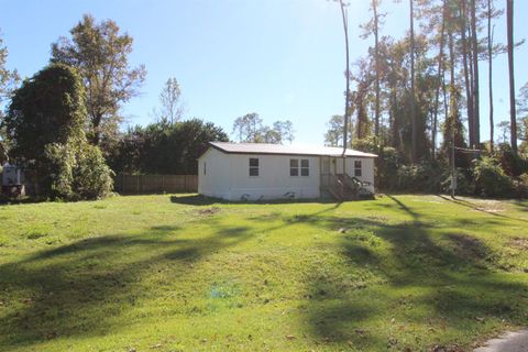 A home in Crawfordville