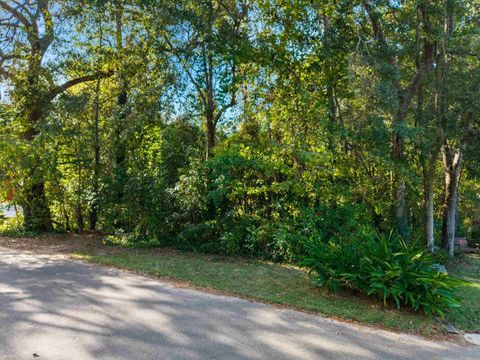 Tiny photo for 0 Bell Grove Drive, Tallahassee, FL 32308 (MLS # 391969)