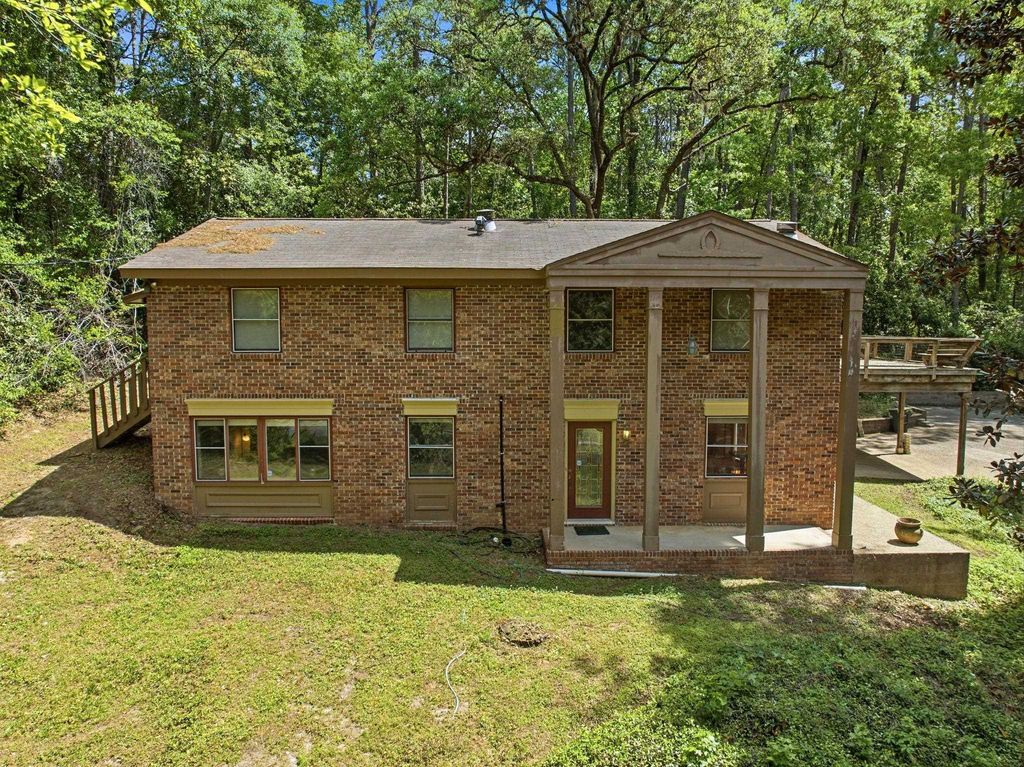 Photo of 1221 LOWRY Drive, Tallahassee, FL 32312 (MLS # 398216)