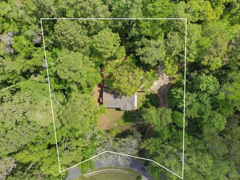 Tiny photo for 1221 Lowry Drive, Tallahassee, FL 32312 (MLS # 398216)