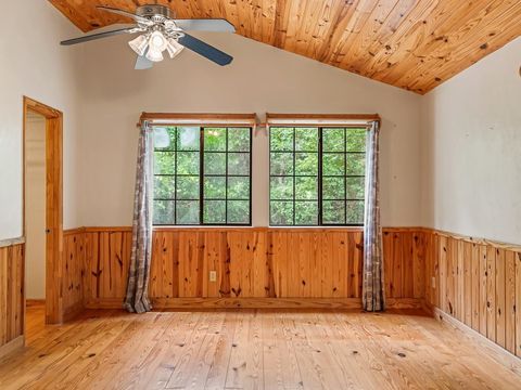 Tiny photo for 4 Summer Lane, Crawfordville, FL 32327 (MLS # 394512)