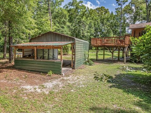 Tiny photo for 4 Summer Lane, Crawfordville, FL 32327 (MLS # 394512)