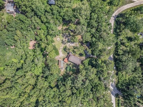 Tiny photo for 4 Summer Lane, Crawfordville, FL 32327 (MLS # 394512)