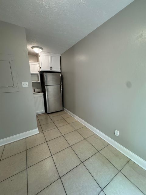 Tiny photo for 820-3 California Street #3, Tallahassee, FL 32304 (MLS # 401219)