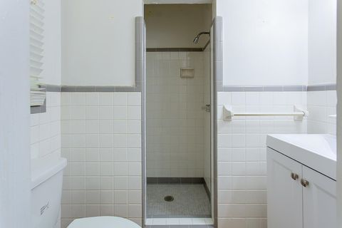 Tiny photo for 1318 W Tharpe Street, Tallahassee, FL 32303 (MLS # 388219)