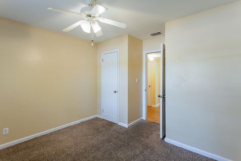 Tiny photo for 1318 W Tharpe Street, Tallahassee, FL 32303 (MLS # 388219)