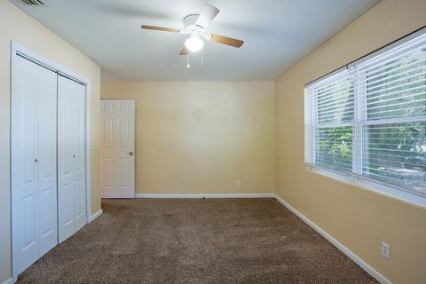 Tiny photo for 1318 W Tharpe Street, Tallahassee, FL 32303 (MLS # 388219)