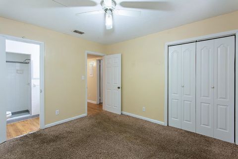 Tiny photo for 1318 W Tharpe Street, Tallahassee, FL 32303 (MLS # 388219)