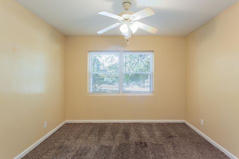 Tiny photo for 1318 W Tharpe Street, Tallahassee, FL 32303 (MLS # 388219)
