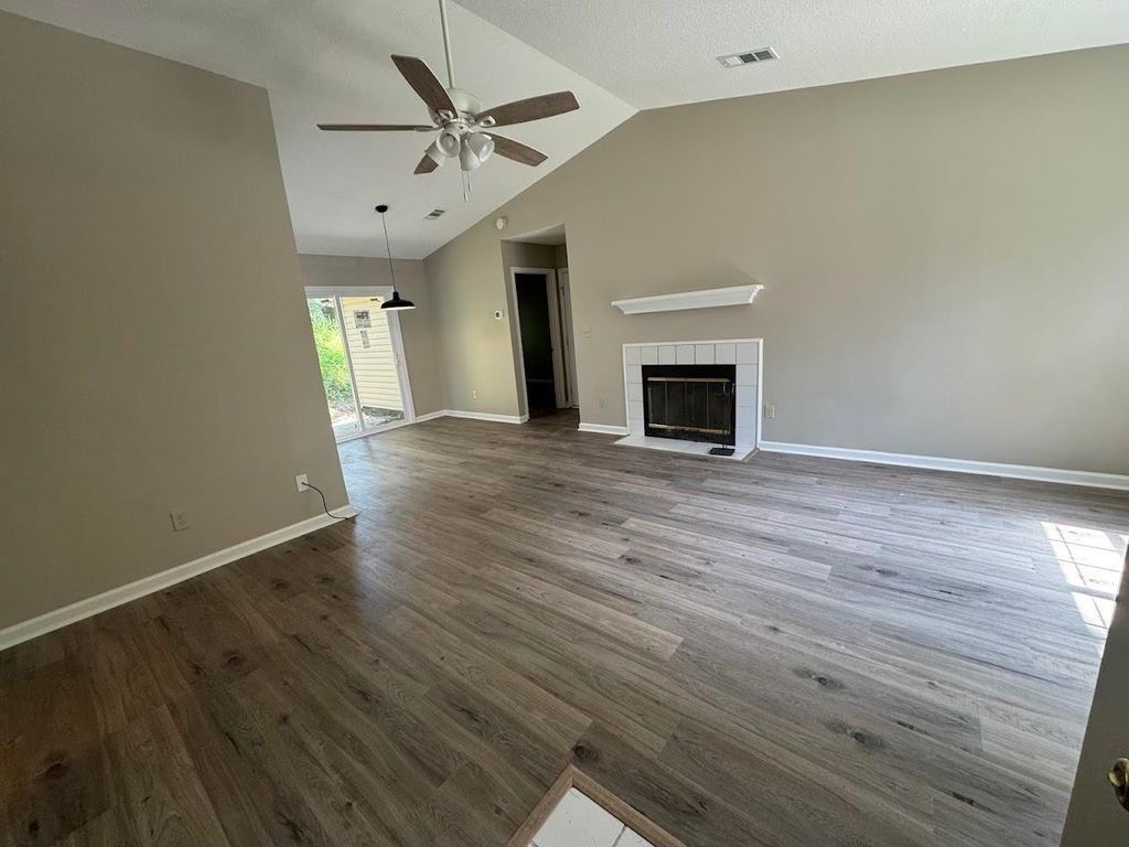 Photo of 1052 Longstreet Drive, Tallahassee, FL 32311 (MLS # 399374)