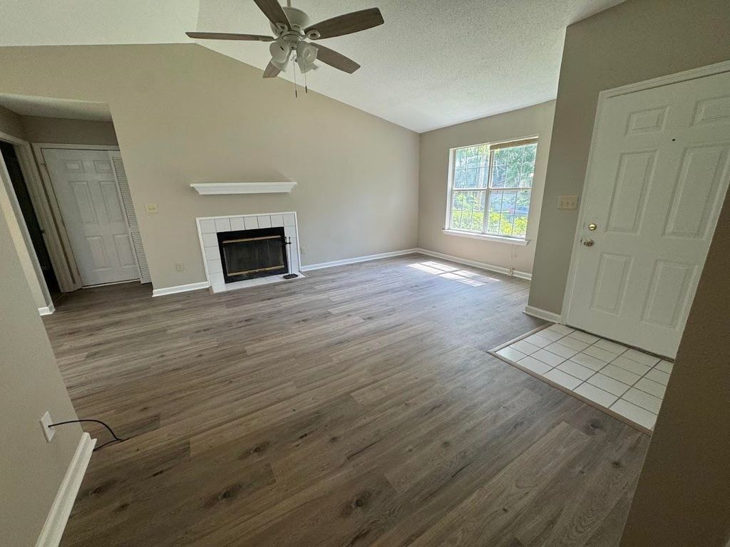 Photo of 1052 Longstreet Drive, Tallahassee, FL 32311 (MLS # 399374)