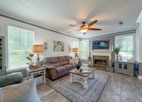 Tiny photo for 1717 Copperfield Circle, Tallahassee, FL 32312 (MLS # 398927)