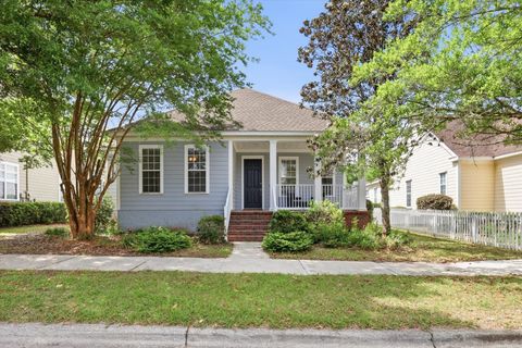 Photo of 3253 STANHOPE DRIVE Dr, Tallahassee, FL 32311 (MLS # 399255)