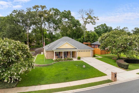 Photo of 1824 Celtic Road, Tallahassee, FL 32317 (MLS # 401285)