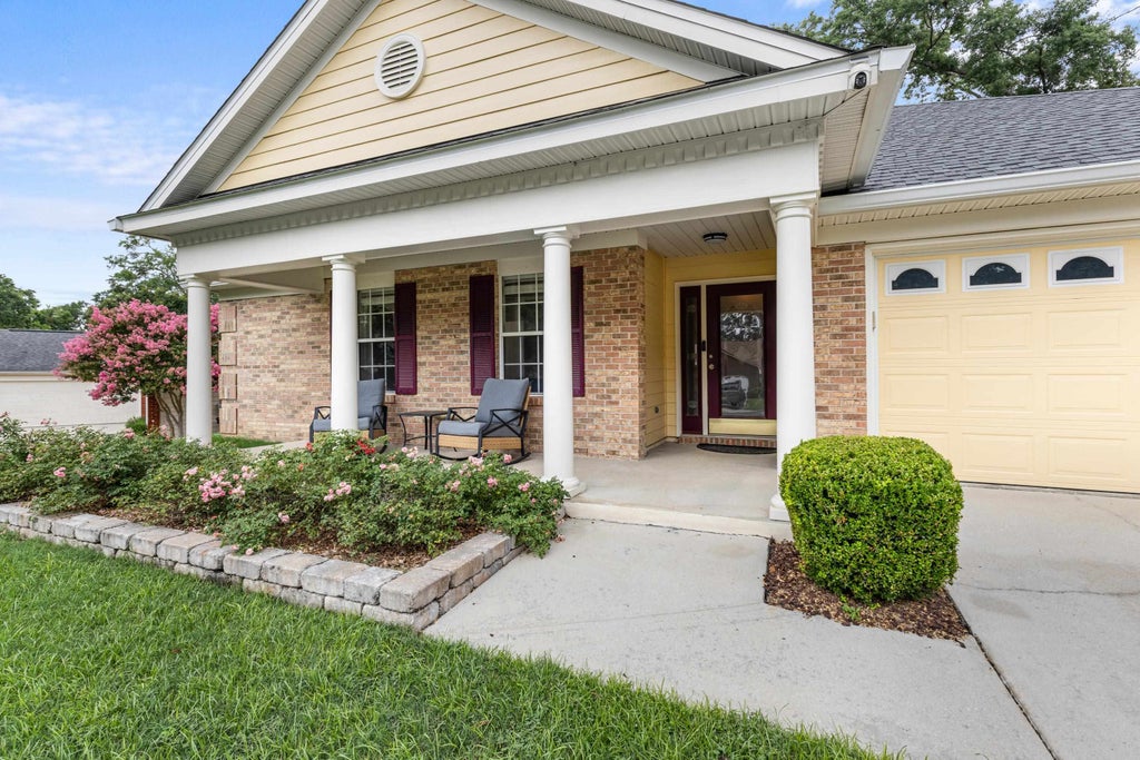 Photo of 1824 Celtic Road, Tallahassee, FL 32317 (MLS # 401285)