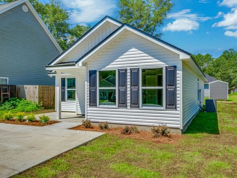 A home in Crawfordville