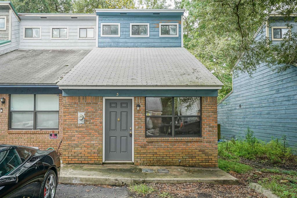 Photo of 2100 Continental Avenue #5, Tallahassee, FL 32304 (MLS # 390205)