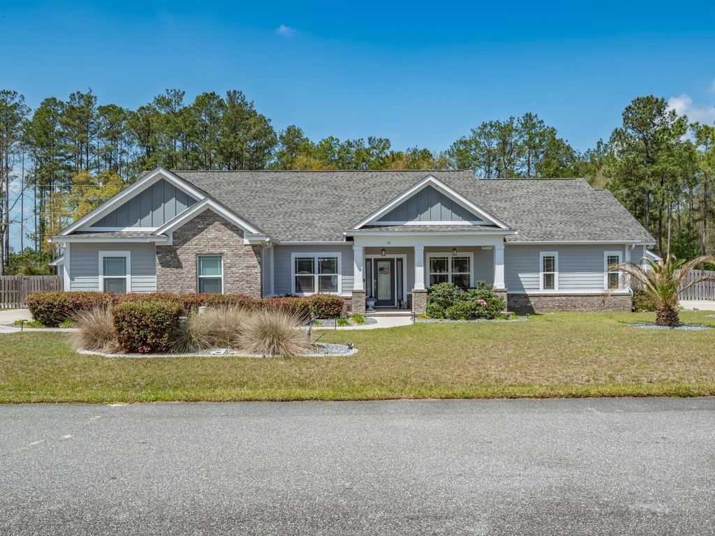 Photo of 85 Churchill Drive, Crawfordville, FL 32327 (MLS # 398662)