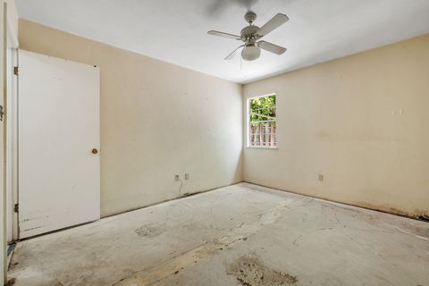 Tiny photo for 3702 SUTOR Court, Tallahassee, FL 32311 (MLS # 400331)