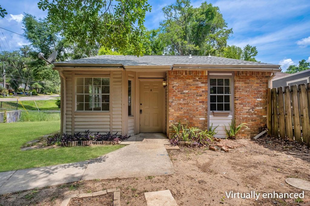 Photo of 3702 SUTOR Court, Tallahassee, FL 32311 (MLS # 400331)