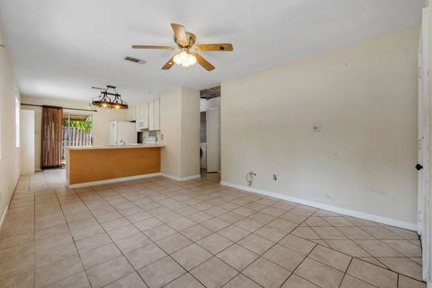 Tiny photo for 3702 SUTOR Court, Tallahassee, FL 32311 (MLS # 400331)