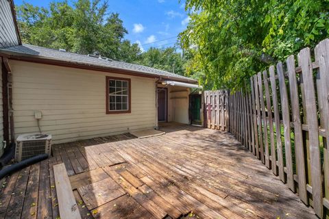 Tiny photo for 3702 SUTOR Court, Tallahassee, FL 32311 (MLS # 400331)