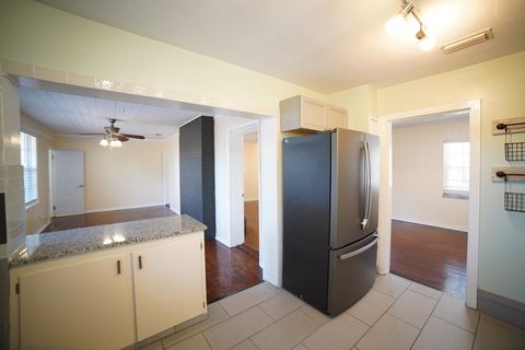 Tiny photo for 2013 S Magnolia Drive, Tallahassee, FL 32301 (MLS # 394842)