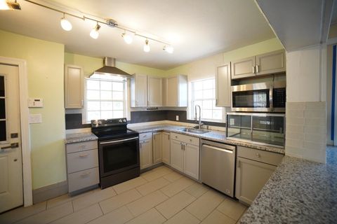 Tiny photo for 2013 S Magnolia Drive, Tallahassee, FL 32301 (MLS # 394842)