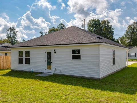 A home in Crawfordville