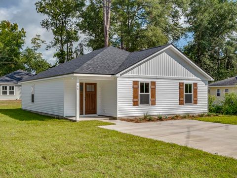 A home in Crawfordville