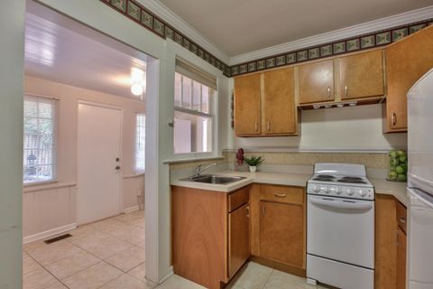 Tiny photo for 837 E PARK Avenue, Tallahassee, FL 32301 (MLS # 395761)