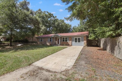 Tiny photo for 1414 Van Delia Road, Tallahassee, FL 32310 (MLS # 392043)