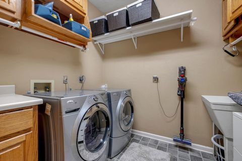 Tiny photo for 2007 Middlewood Drive, Tallahassee, FL 32312 (MLS # 400876)