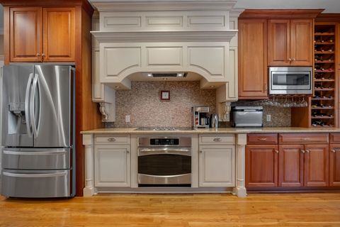 Tiny photo for 2007 Middlewood Drive, Tallahassee, FL 32312 (MLS # 400876)
