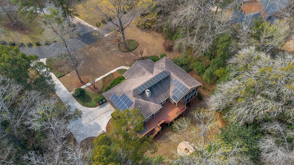 Photo of 2007 Middlewood Drive, Tallahassee, FL 32312 (MLS # 400876)