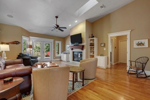 Tiny photo for 2007 Middlewood Drive, Tallahassee, FL 32312 (MLS # 400876)