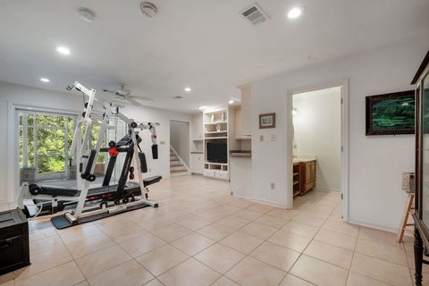 Tiny photo for 2007 Middlewood Drive, Tallahassee, FL 32312 (MLS # 400876)