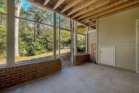 Tiny photo for 2007 Middlewood Drive, Tallahassee, FL 32312 (MLS # 400876)