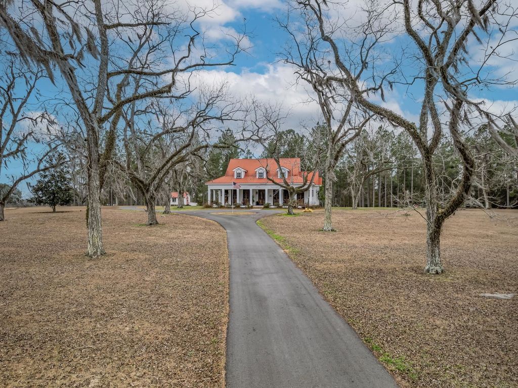 Photo of 728 Turney Anderson Road, Monticello, FL 32344 (MLS # 399783)